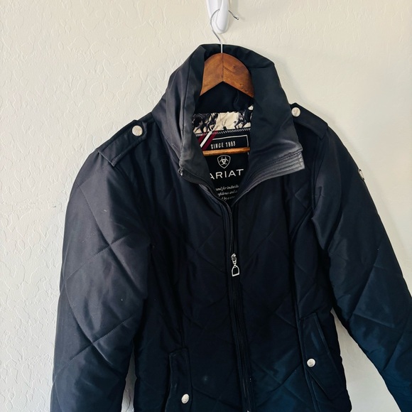 Ariat Terrace Ladies Quilted Jacket Black Equestrian Riding Coat Size M - Picture 3 of 9